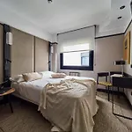 B48 Opera Hotell Oviedo