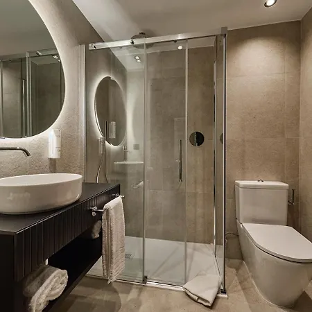 B48 Opera Hotel
